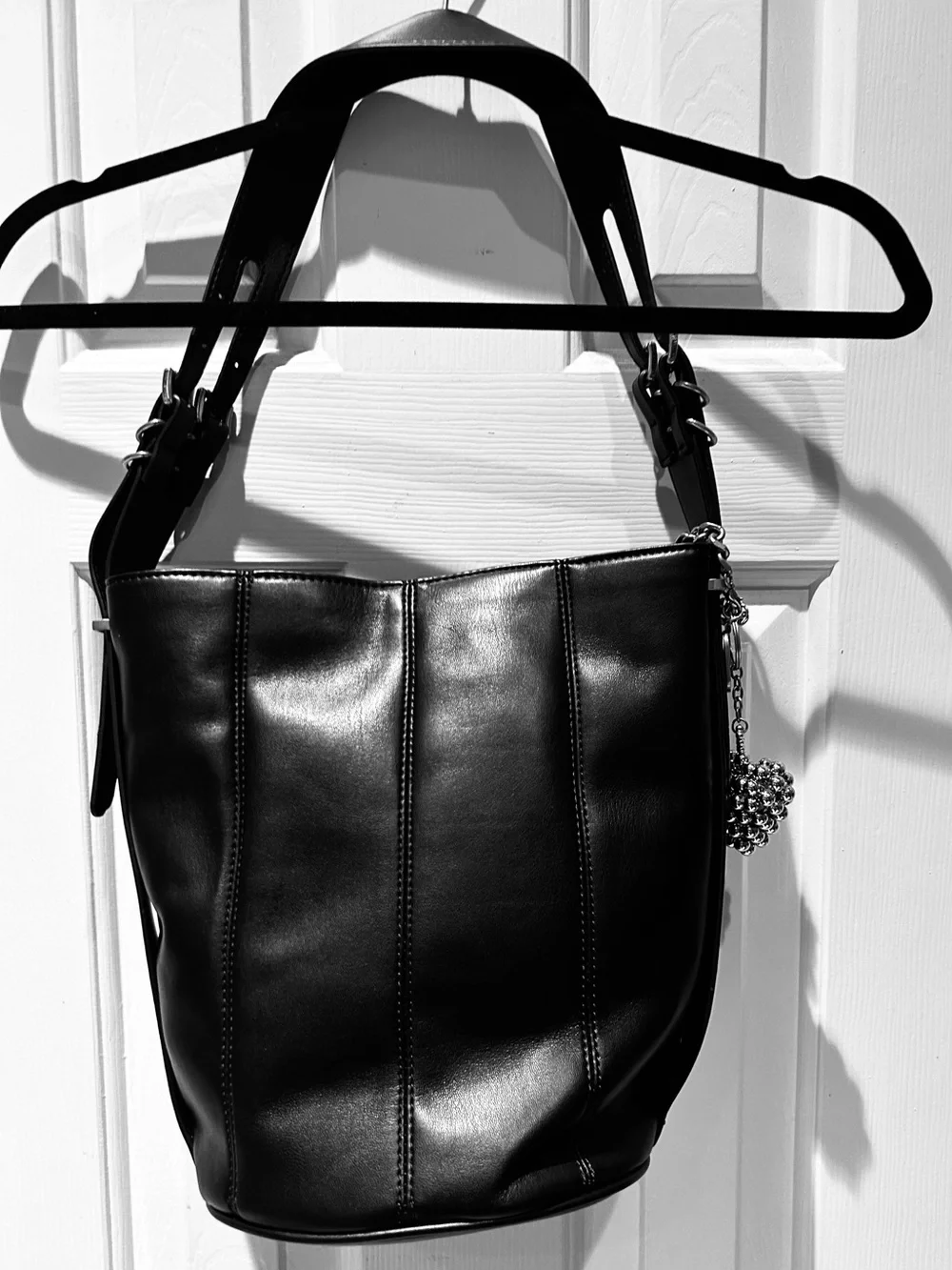 Steve Madden Black Leather Bucket Shoulder Bag with Gold Heart Charm